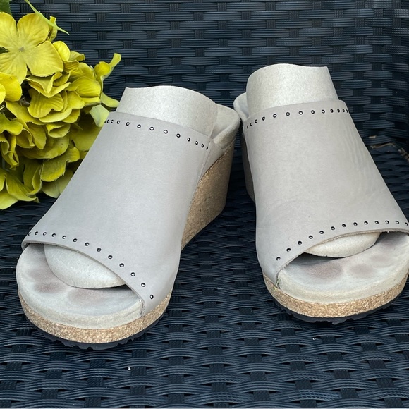 PAPILLIO  Rivet Womens Wedge Heel Mule Sandal Stone Size 37 - Picture 2 of 7
